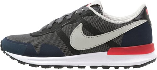 nike sportswear air pegasus 83/30 - baskets basses - black/white nike sportswear air pegasus 83/30 - baskets basses - black/white