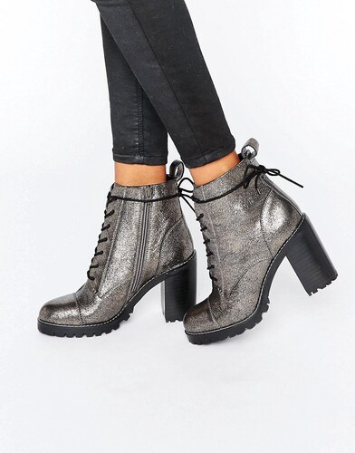 Bottine A Talon Lacet. Latest Bottines Rtro Lacet Coloris Noir Et ... gallery of office ammo bottines talons lacets paisses en cuir tain argent with bottine a talon lacet
